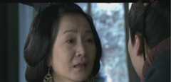 曹操正妻卞夫人为何对曹丕成为继承人感到担忧？
