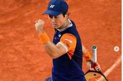 人気キャスター・檜山沙耶が交際宣言したプロテニス選手の西岡良仁。耳にピアスがついていることもファンを驚かせた