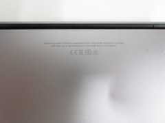 MacBook2020 裏面 詳細