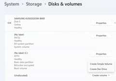 Screenshot of Disks & volumes storage list with unallocated storage space.