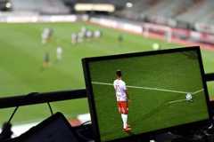 Foot : braquage à la bolloréenne