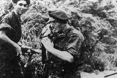 Jean-Marie Le Pen, de militaire à tortionnaire