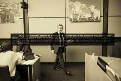 Loi immigration : Darmanin reconduit à la frontière