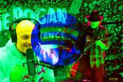 Neil Young, Spotify et le virus de la désinformation