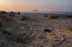 À Calais, la Manche ensanglantée