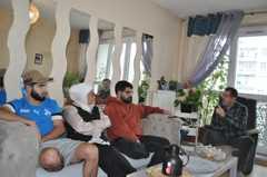 Chute de Bachar : à Rouen, la fête inquiète des Jaamour