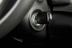 自動車のエンジンがかからない原因は？対処法やトラブルへの備...