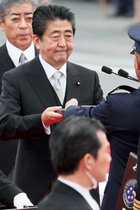 安倍首相が自衛隊を前に改憲アピール! 民放連は広告料欲しさと政権忖度で“改憲CMの量的制限しない”と