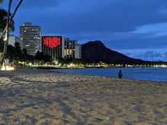 Waikiki taken on 2020-07-01T19:44:11-08:00 by shortysgirl182