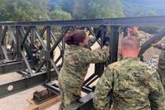 Hrvatski vojnici izgradili lansirni most u Sloveniji