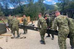 Hrvatski vojnici izgradili lansirni most u Sloveniji