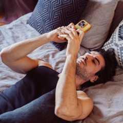 The AskMen Guide to Sending Naughty Texts Like a Pro (With Examples, Of Course)