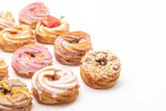 話題の新店4軒をまとめて紹介！ 老舗ベーカリーが手掛けるビストロから、西日本初のフレンチクルーラー専門店まで