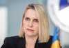 Посол США Бринк намерена уйти в отставку - СМИ