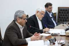 عارف: باید هم اقتدار دولت حفظ شود و هم مطالبات مردم دنبال شود