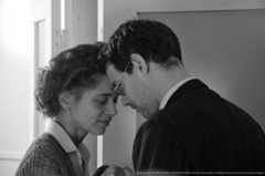 A túlélők kétségbeesett szerelme