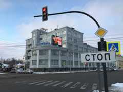 “Kommunikasjonshuset“ i Arkhangelsk med konstruktivistisk form fra tidlig 1930-tall.