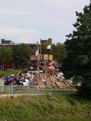 Det irske flagget brennes