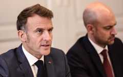 Guerre en Ukraine : « Il y a enfin une chance de réaliser de vrais progrès vers une bonne paix », assure Emmanuel Macron