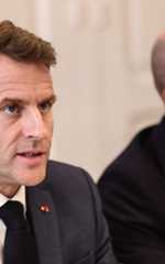 Guerre en Ukraine : « Il y a enfin une chance de réaliser de vrais progrès vers une bonne paix », assure Emmanuel Macron