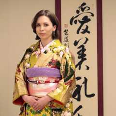 Who is Princess Raiyah of Jordan? The brilliant academic and sister of King Abdullah II of Jordan who is married to Roald Dahl's grandson