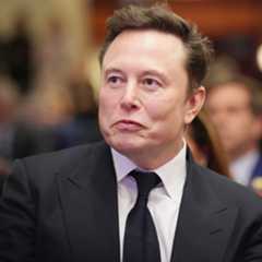 Elon Musk’s Dad Blames Social Media Meltdown on Adult Son Being Tired, Cranky