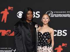 Ariana Grande Is Brunette Again&-and Still Paying Homage to The Wizard of Oz