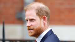 Prince Harry avait le poster d'une célèbre actrice dans sa chambre d’ado (et elle n'est pas impressionnée)