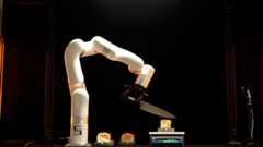 This Guy Attached 21 Chef’s Knives to a Slicing Robot Arm to Determine Which One Is Best