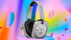 The Nothing (1) Headset Is Discounted Early for Black Friday