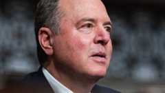 Senators Urge Top Regulator to Stay Out of Prediction Market Lawsuits