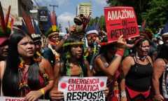 Manifestation pour le climat de militants autochtones lors de la Cop 30, le 17 novembre 2025, à Belém, au Brésil