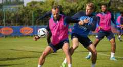 Galerie : un entraînement avec Valère Germain