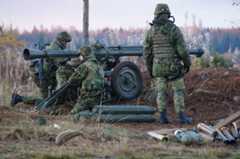 90 mm tankitõrjekahuri laskeharjutus