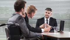 How Leading Questions Shape the Reliability of Criminal Confessions