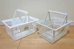 100均のハンドル2本付きバスケット