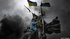 Kiev statue