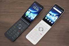 韓国ALT、ガラケースタイルのAndroidスマホ「ケースマ」　予測変換で文字入力のストレスを軽減