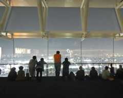 夜景×花火のコラボが絶景すぎる!!無料なんて信じられない茨城県庁展望ロビー【無料展望室シリーズvol.5】