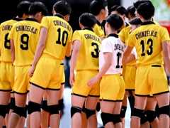 「今思えば、それが遺言でした」急逝した高校バレー名将が最後に託した“小さな2人のキーマン”…逸材2年生エースを支えた常勝軍団・鎮西の結末