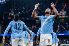 Guéhi, celebrando su primer gol con el City