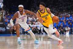 Its no wonder Tyrese Haliburton (0) keeps having nightmares about Shai Gilgeous-Alexander.