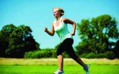 How to Confidently Keep Running Over 45 — Without Ignoring That Nagging Knee Pain