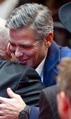 In foto George Clooney (64 anni) Dall'articolo: Berlinale 2014, oggi è di scena Lars von Trier.