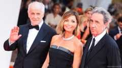 Venezia 82, la Mostra inizia con la standing ovation per Paolo Sorrentino. 8 minuti di applausi