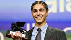 Venezia 82, Giacomo Covi vince il premio Orizzonti miglior attore per Un anno di scuola 