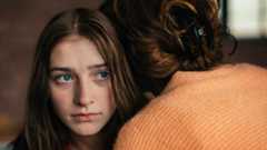 Holly - La speranza è tra noi