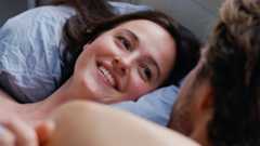 Cannes 2025: Sentimental Value, con una cifra stilistica inconfondibile, Trier delinea con morbidezza e fluidità la complessità dei rapporti familiari