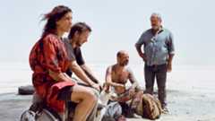 Cannes 2025: Sirat, un film fortemente fisico con degli spunti di scrittura potenzialmente interessanti