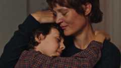 Cannes 2025: Love me Tender, uno sfaccettato dramma con protagonista una donna a tutto tondo